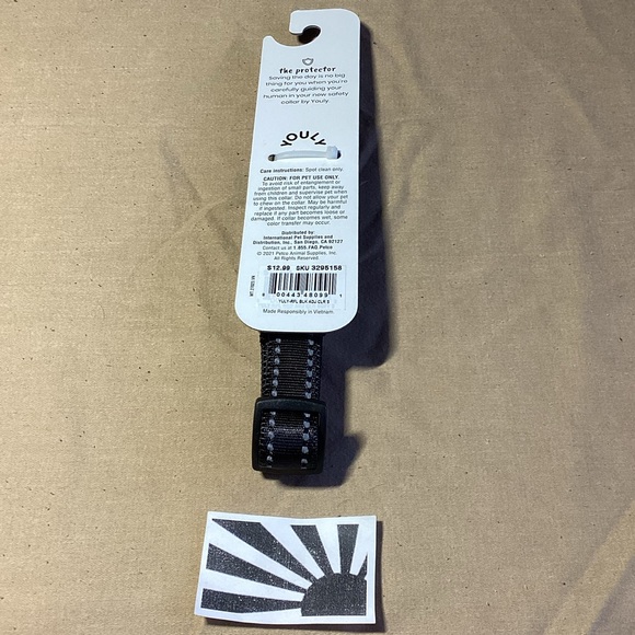 Youly The Protector Reflective Dog Collar Small (10-14 in) - Picture 3 of 4